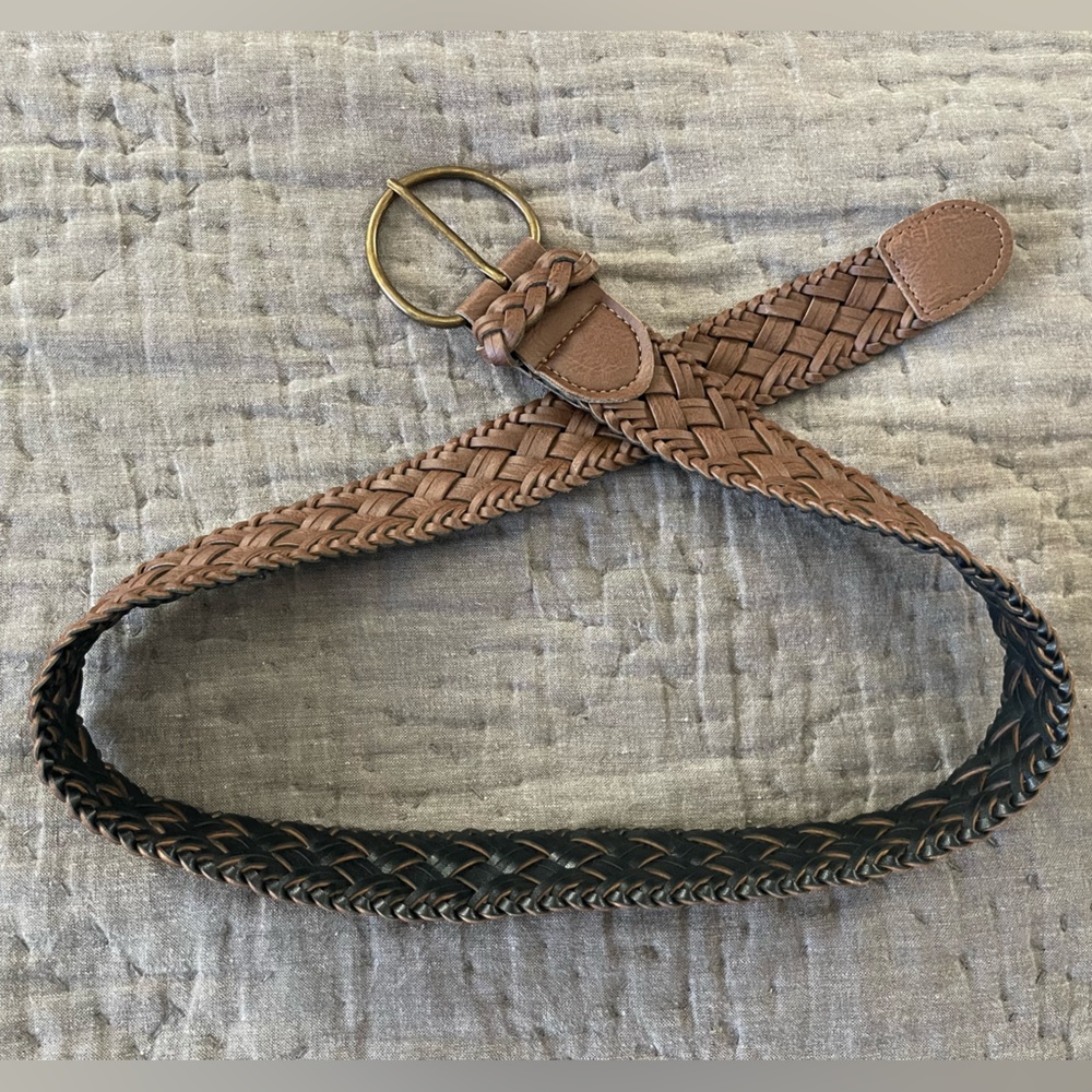 Braided Faux Leather Tan Brown Black Women's Belt Brass Toned Buckle 90s Y2K